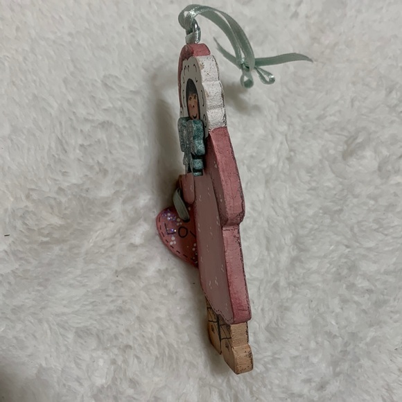 Alaska girl wood ornament Mary Harper #2 - Picture 9 of 14